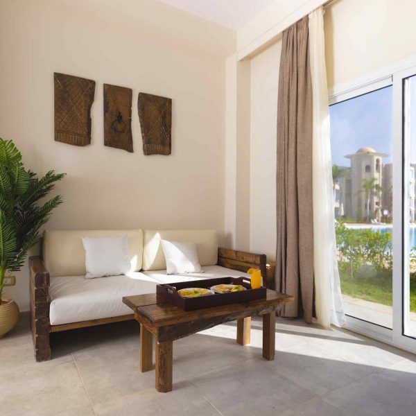 Enjoy a memorable stay at the Lagoon Front Studio & Private Garden with stunning views and premium amenities.