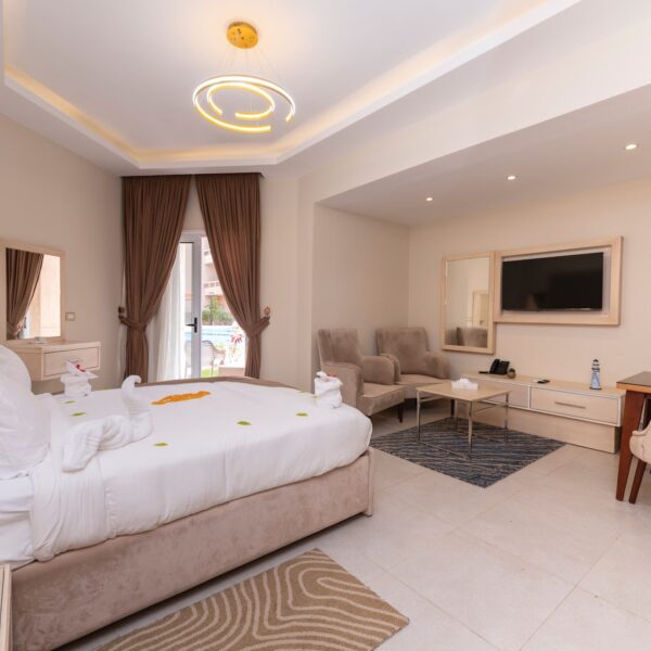 Experience luxury in our Aqua Park Studio with pool access. Enjoy modern amenities and a cozy atmosphere for a perfect stay.